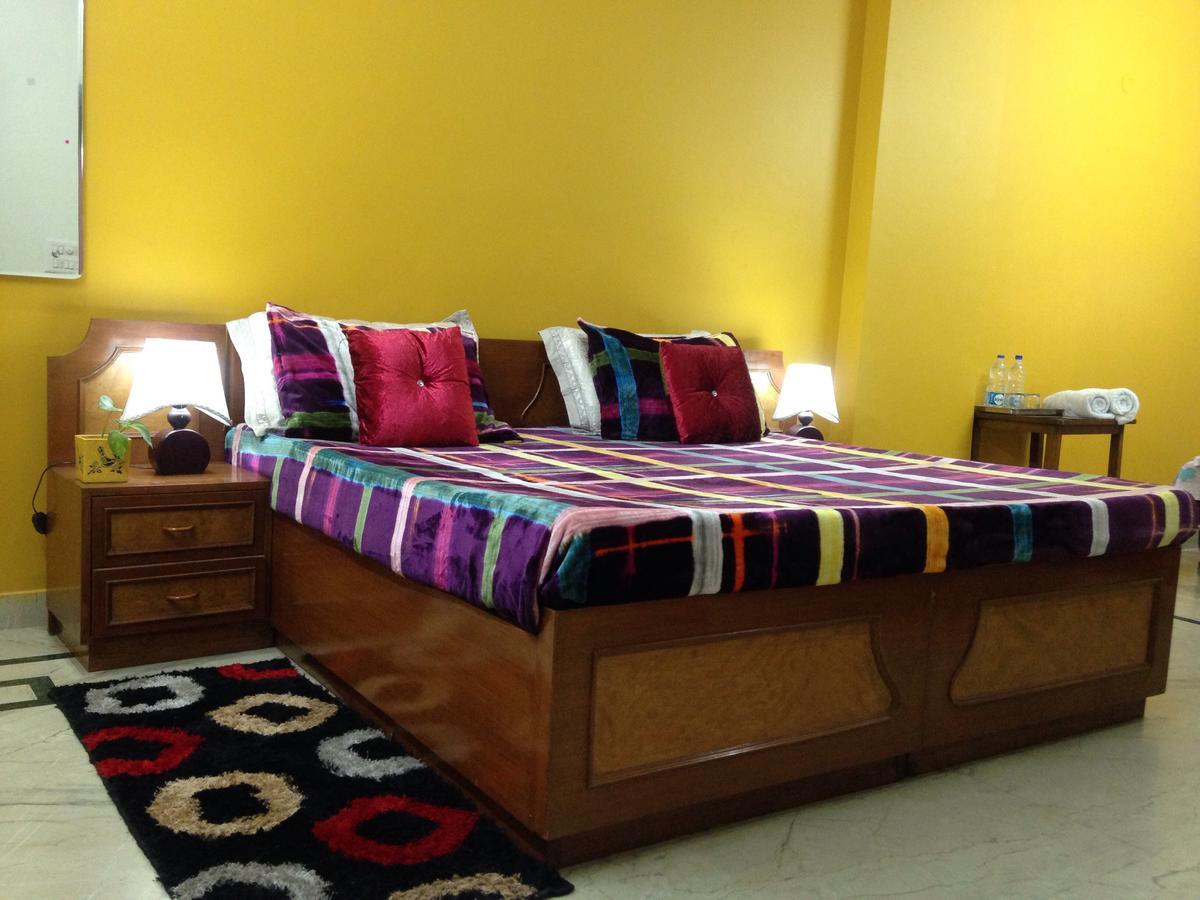 Parkash Bed And Breakfast New Delhi Exterior photo